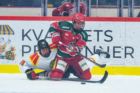 Modos Maja Grundström och Brynäs Jenniina Nylund