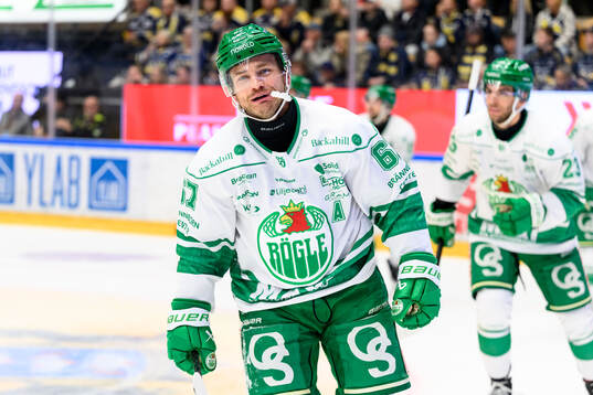 Rögles Leon Bristedt jublar