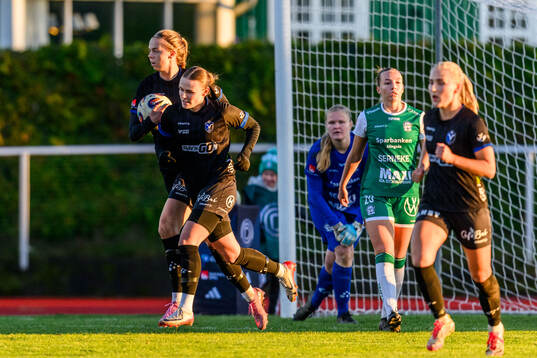 Växjö DFFs Elin Nilsson jublar