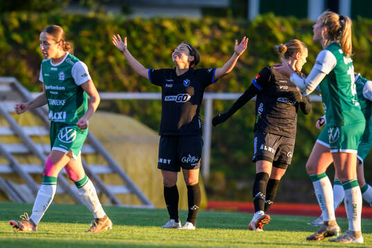 Växjö DFFs Miho Kamogawa deppar