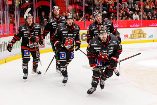 Örebros Teemu Turunen jublar