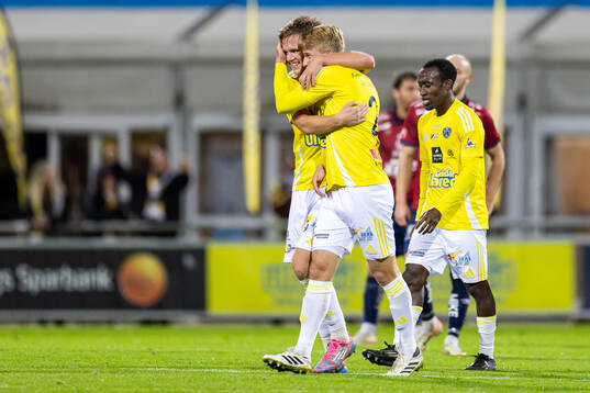 Falkenbergs Tim Stålheden jublar