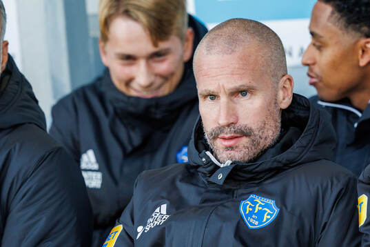 Falkenbergs tränare Christoffer Andersson