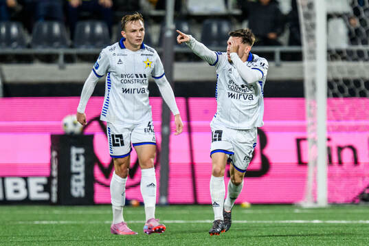 Sirius Isak Bjerkebo jublar