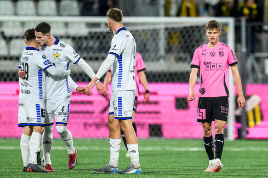 Sirius Isak Bjerkebo och Robbie Ure jublar samtidigt som