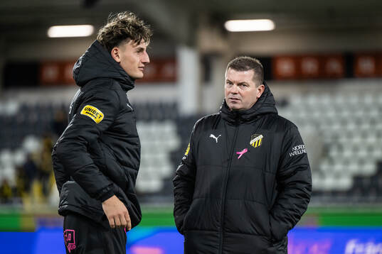Häckens Silas Andersen och tränare Jens Gustafsson
