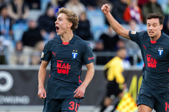 Malmö FFs Hugo Bolin jublar