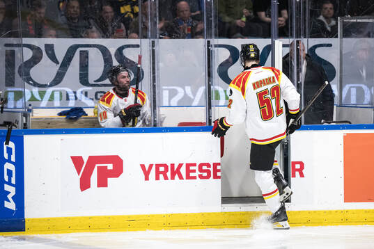 Brynäs Johan Larsson och Jack Kopacka