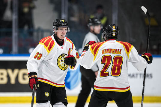 Brynäs Jakob Silfverberg jublar