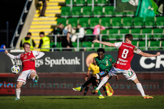 Sandvikens IFs Victor Backman och Daniel Söderberg och