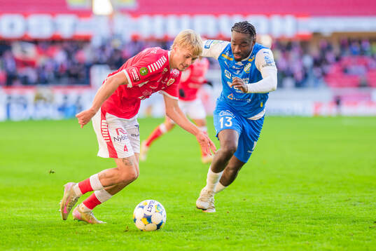 Bläddra bland fler bilder av Fotboll, Superettan, Kalmar - Oddevold