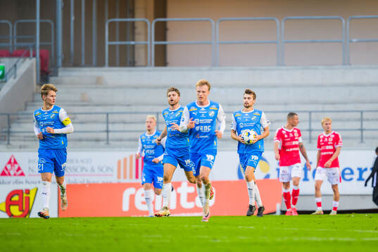 Oddevolds spelare jublar