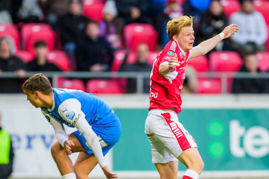 Kalmars Malcolm Stolt reagerar på ett domslut