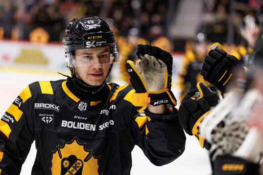 Skellefteås Valter Lindberg jublar
