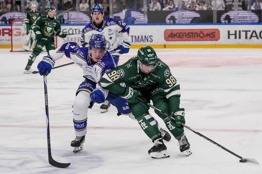 Leksands Tinus Luc Koblar och Färjestads Marian Studenic
