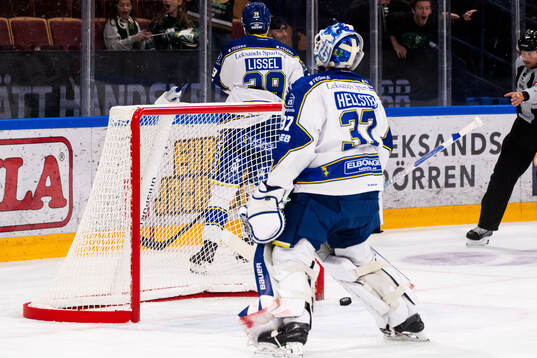 Leksands målvakt Jakob Hellsten deppar