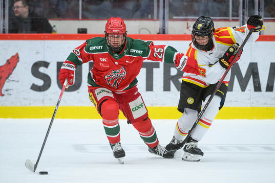 Modos Maja Grundström och Brynäs Wilma Wäng-Germundsson
