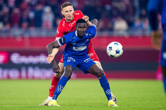 Joachim Soltvedt of Brann and Sory Ibrahim Diarra of