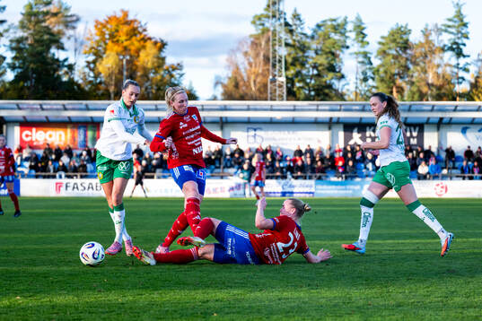 Vittsjös Sandra Lynnoch Kajsa Lind  mot Hammarbys Ellen