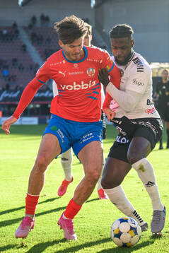 Helsingborgs Wilhelm Loeper och Örebros Joseph Baffoe