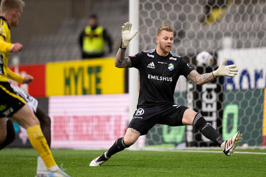 Östers målvakt Robin Wallinder