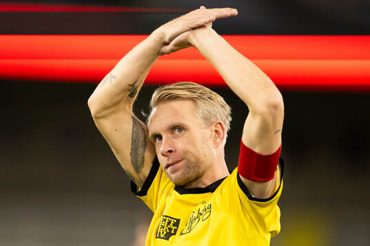 Elfsborgs Johan Larsson jublar