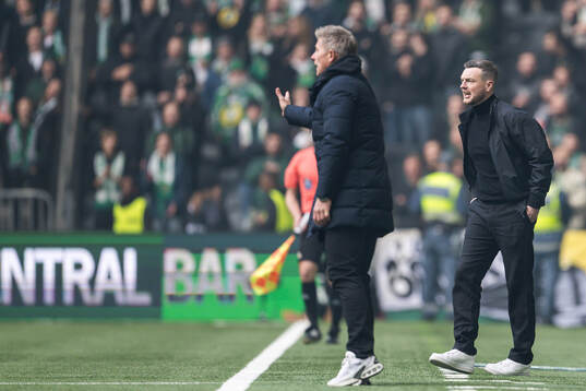 AIKs tränare Mikkjal Thomassen och Hammarbys tränare Kim