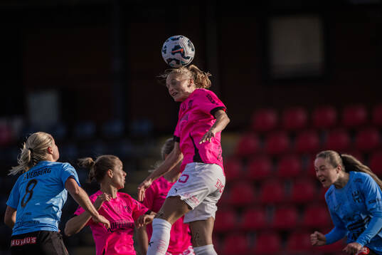 Häckens Stine Sandbech