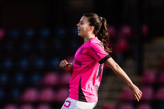 Häckens Helena Sampaio jublar