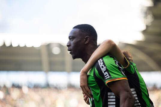GAIS Ibrahim Diabate jublar