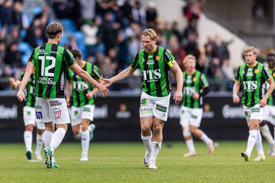 GAIS Robin Frej jublar med August Wängberg