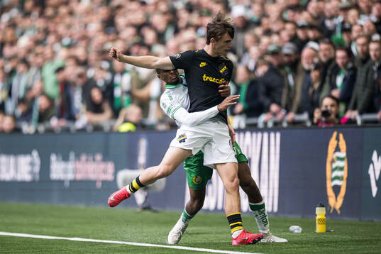 AIKs Yannick Geiger och Hammarbys Paulos Abraham