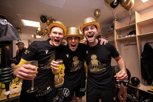 Mjällbys Alexander Johansson, Elliot Stroud och Adam