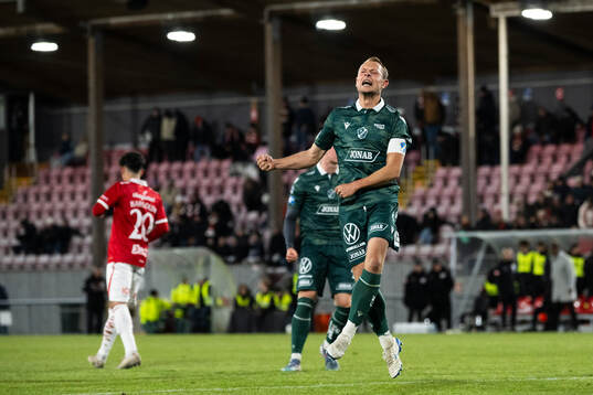 Halmstads Joel Allansson jublar