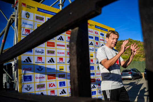 Head coach Tony Gustavsson of the Swedish women's national