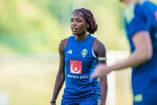 Evelyn Ijeh of the Swedish women's national football team