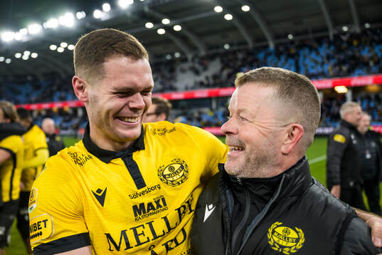 Mjällbys Jacob Bergström och tränare Anders Torstensson