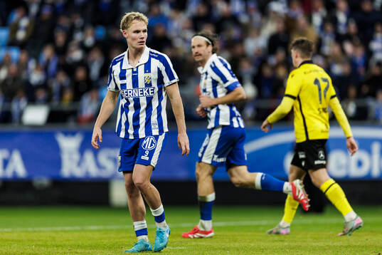 IFK Göteborgs Max Fenger deppar