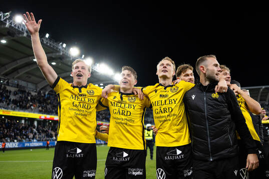 Mjällbys Herman Johansson, Elliot Stroud och Alexander