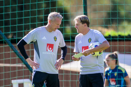 Assistant coach Niklas Egnell and Head coach Tony Gustavsson