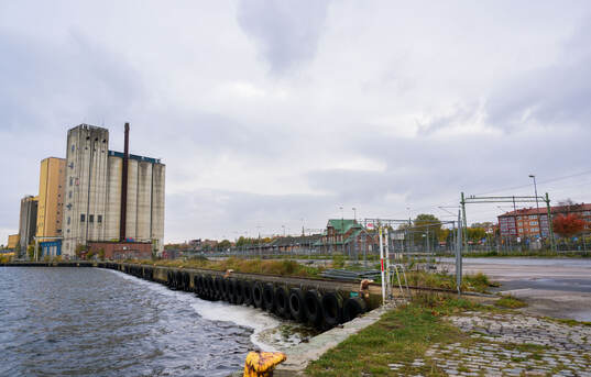 Platsen i innerhamnen där Mjällby senare i november ska