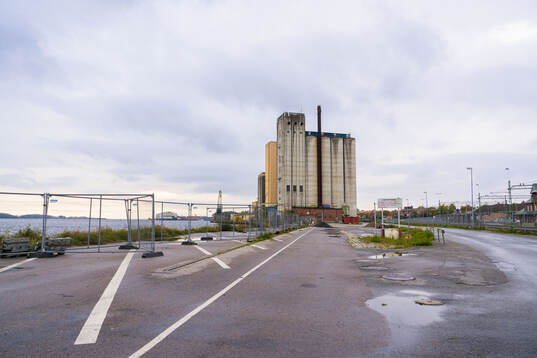 Platsen i innerhamnen där Mjällby senare i november ska