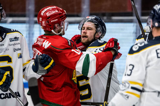 Moras Karl Smedberg och Södertäljes Niklas Arell