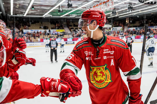 Moras Marcus Karlström jublar