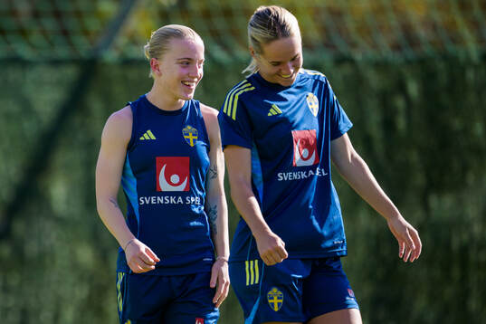 Anna Sandberg and Hanna Lundkvist of the Swedish women's
