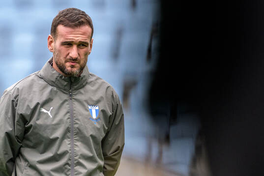 Head coach Anes Mravac