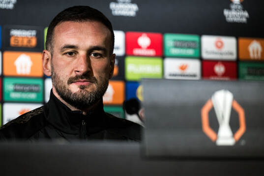 Head coach Anes Mravac
