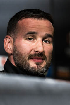 Head coach Anes Mravac