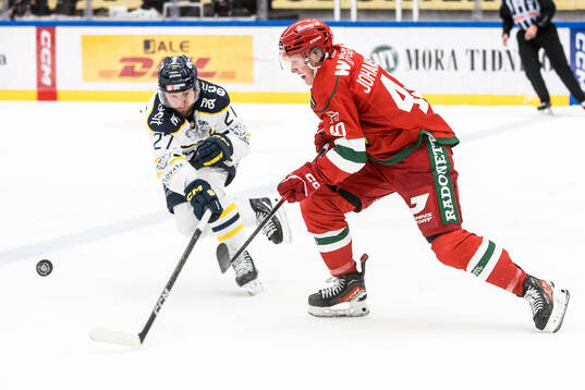 Södertäljes Daniel Norbe och Moras Felix Johansson