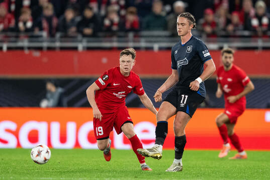Eggert Aron Gudmundsson of Brann and Thelo Aasgaard of
